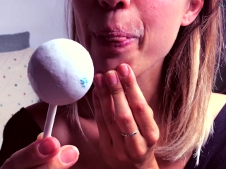 JOI Français | Lele suce une grosse sucette et te fait éjaculer !